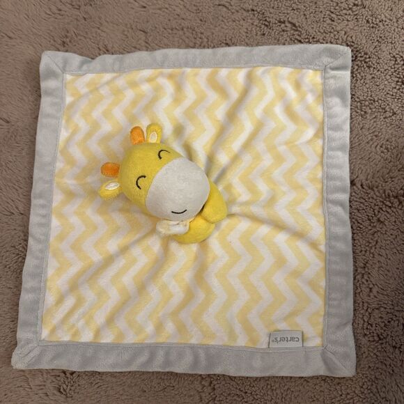 Carters Giraffe Security Plush Baby Lovey Fleece Blanket Chevron Yellow Gray - Picture 1 of 4